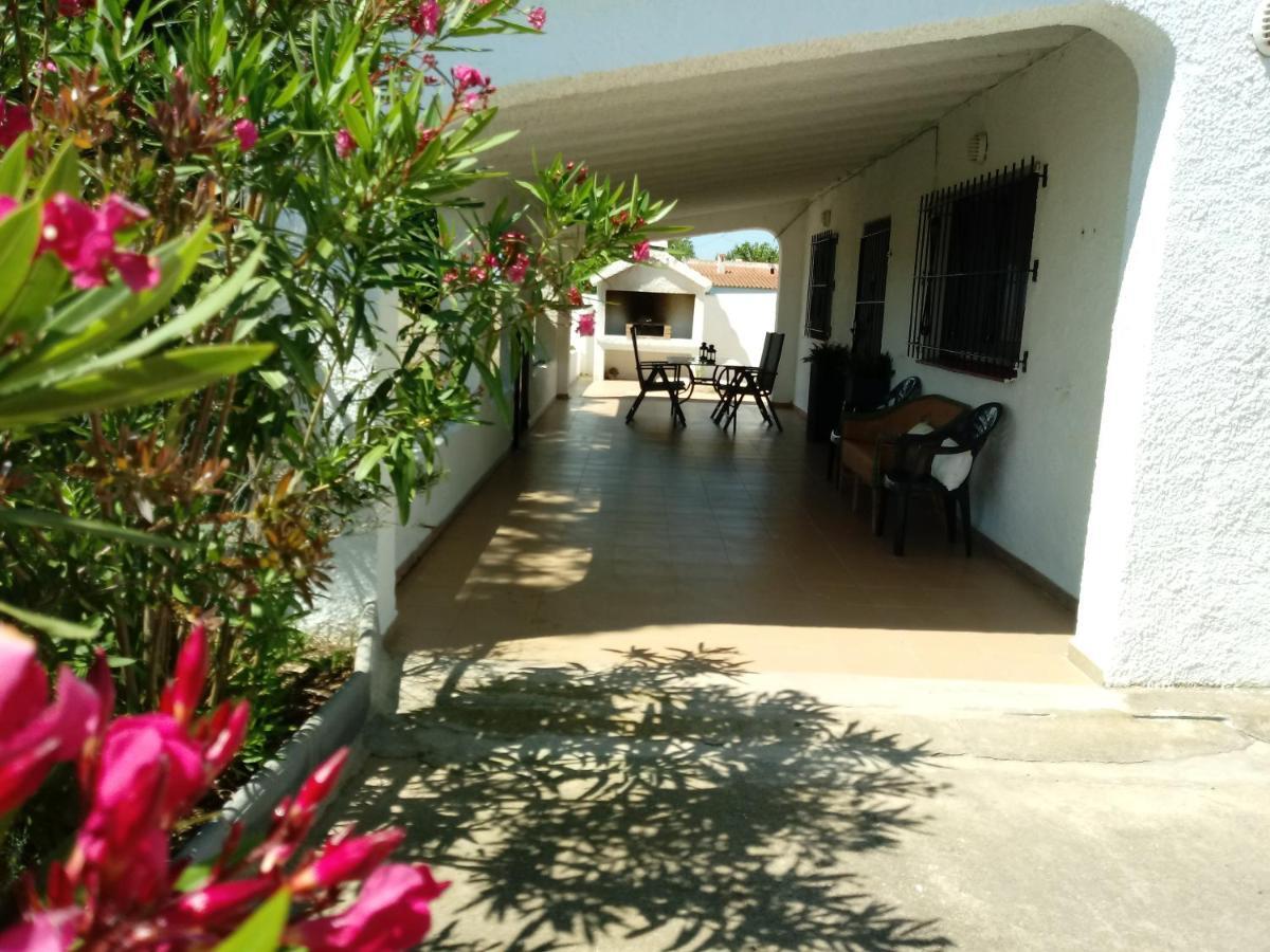 Chalet Garcia Deltebre Exterior photo